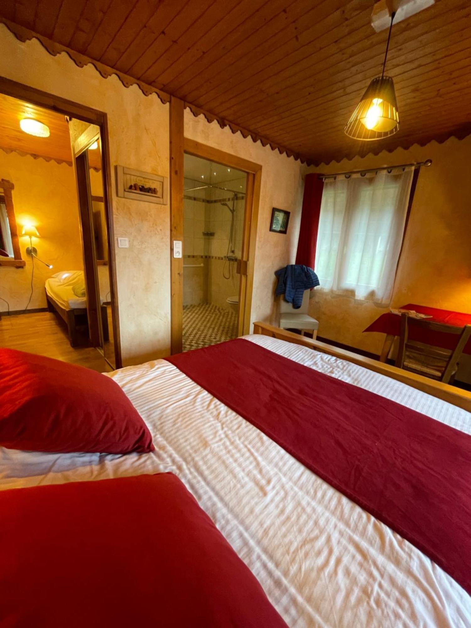 Hotel Le Ferraillon 아봉당스 외부 사진