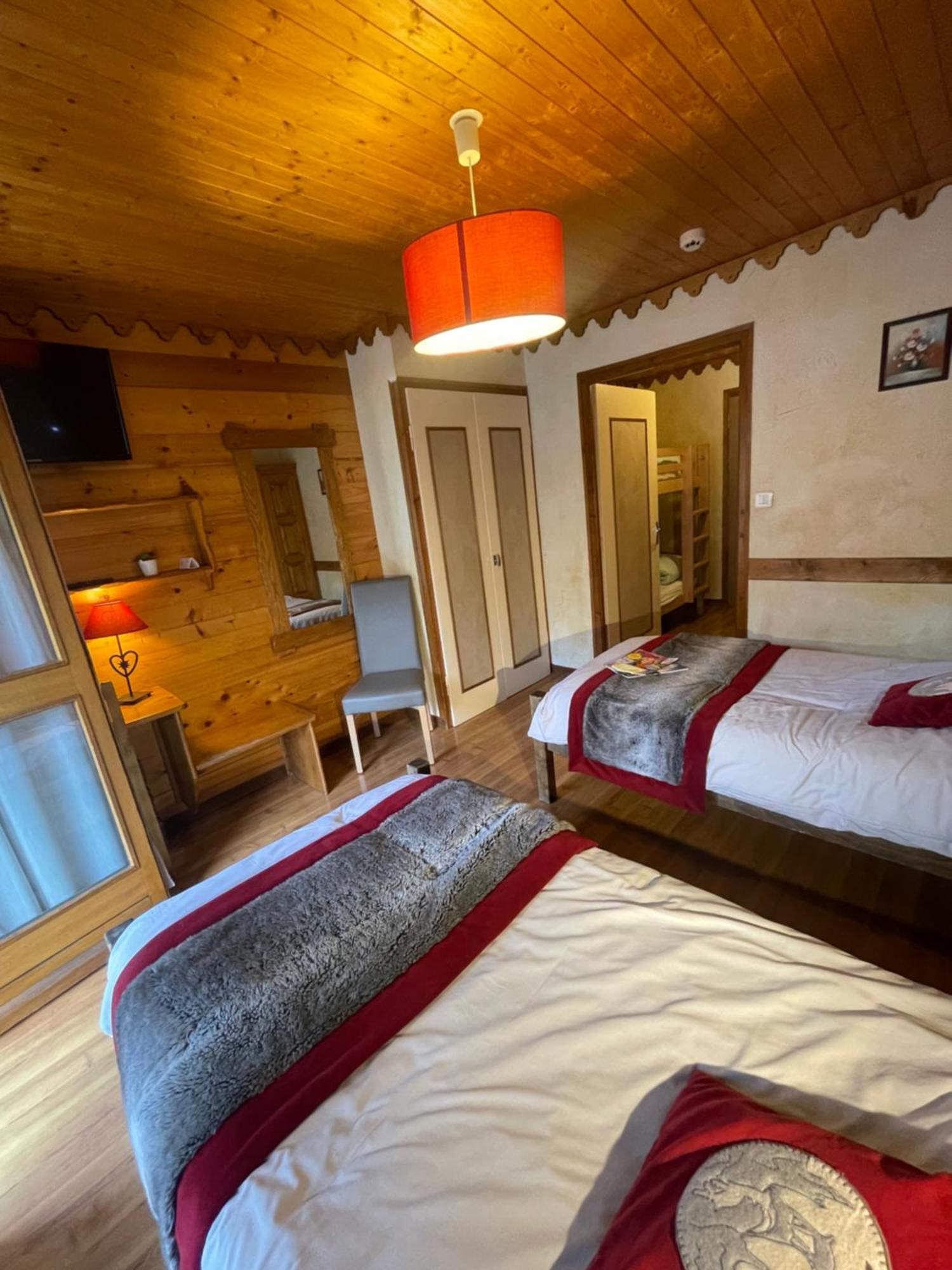 Hotel Le Ferraillon 아봉당스 외부 사진