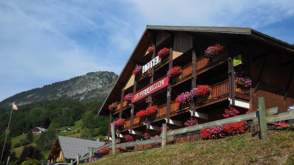 Hotel Le Ferraillon 아봉당스 외부 사진