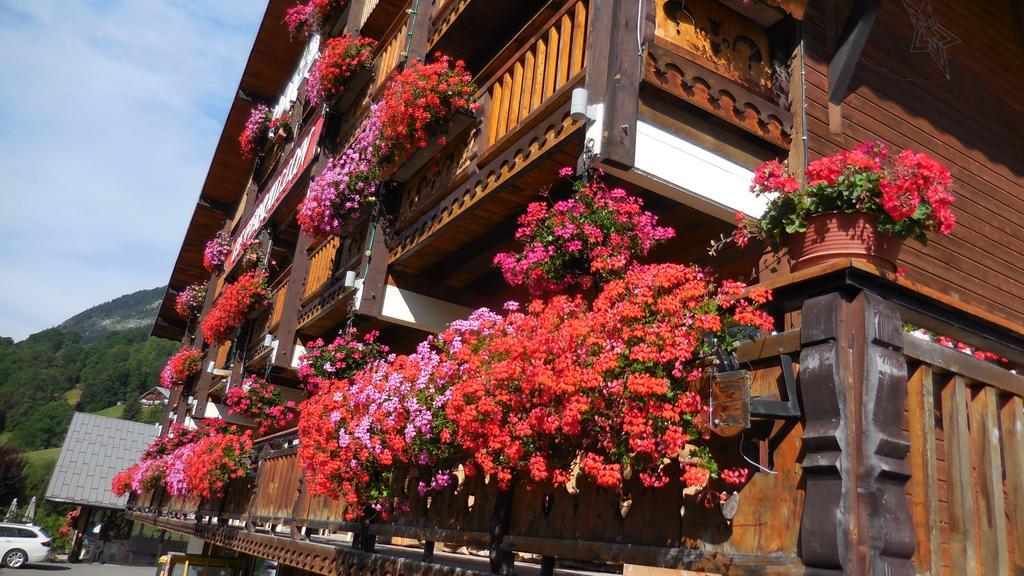 Hotel Le Ferraillon 아봉당스 외부 사진