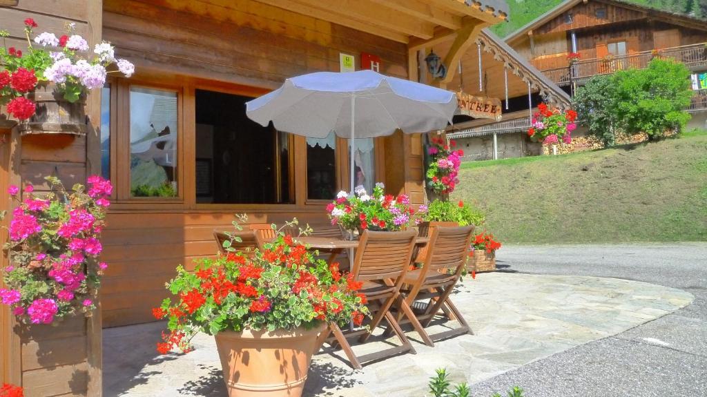 Hotel Le Ferraillon 아봉당스 외부 사진
